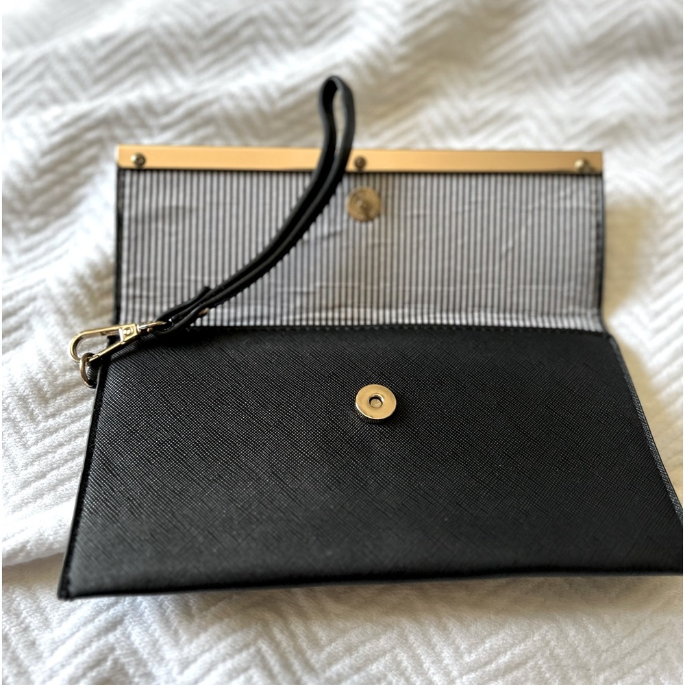 Pocket book - Picture 2 of 3